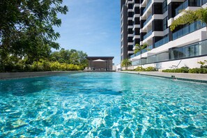 Pool - New Deluxe Unit, Signature Condominium by The Harbor (Mérida)