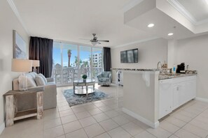 TV, DVD player - Pelican 306-Tastefully Decorated 1 Bedroom + Bunkroom-Sleeps 6-Bayside (Fort Walton Beach)