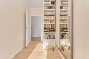 Interior detail - Poznan Apartment With Garden by Renters (Poznan)