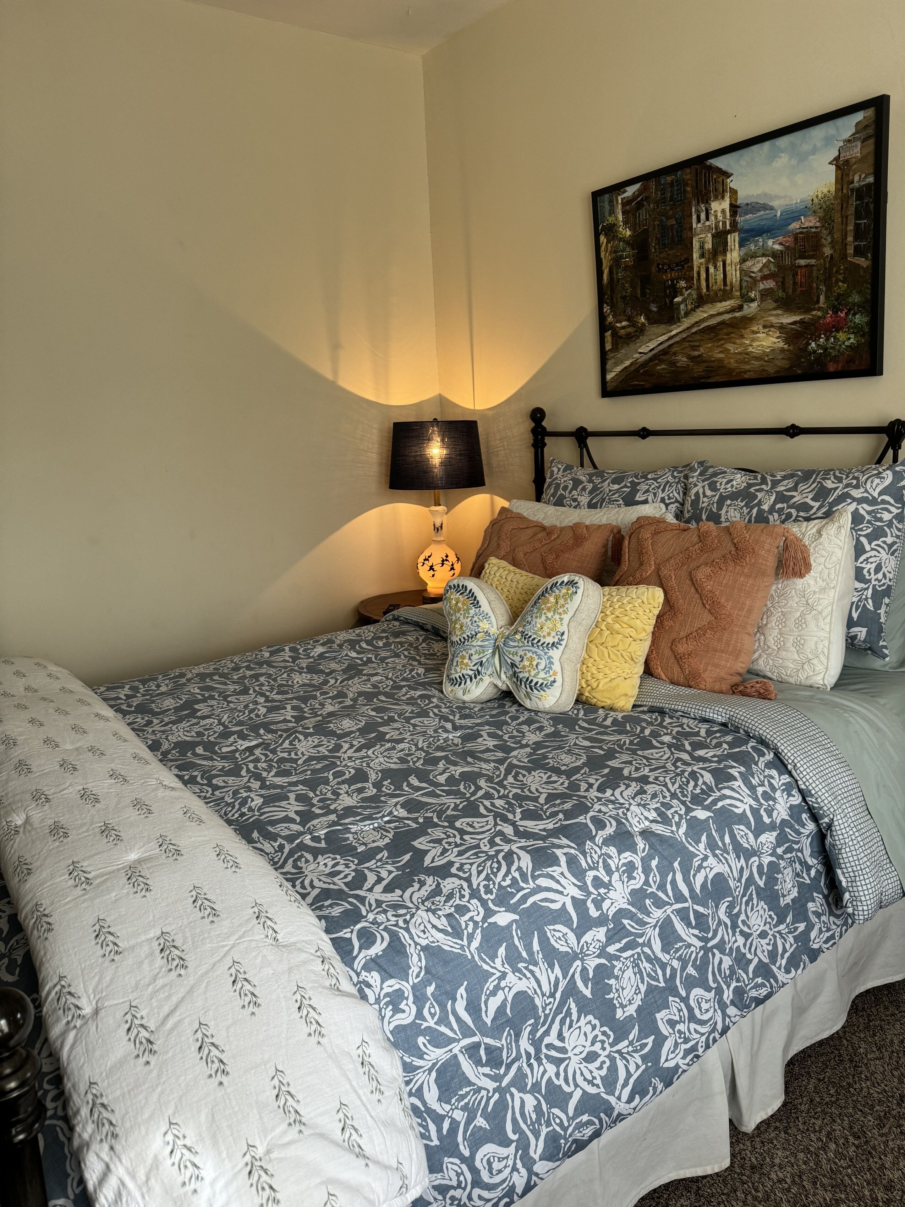 2 chambres, bureau, fer et planche à repasser, Wi-Fi gratuit