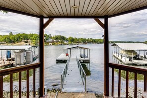 Interior - Lakefront Home w/ Private Dock in Sunrise Beach! (Sunrise Beach)