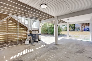 Interior - Fenced Yard, 1 Mi to Beach: Oak Island Family Home (Oak Island)
