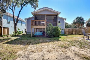 House (5 Bedrooms) | Interior - Fenced Yard, 1 Mi to Beach: Oak Island Family Home (Oak Island)
