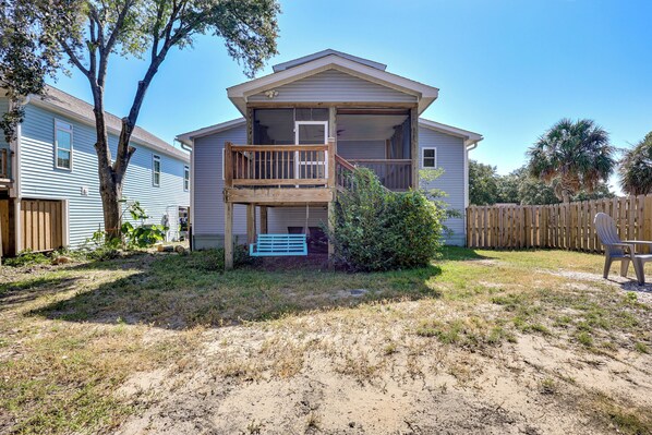 Interior - Fenced Yard, 1 Mi to Beach: Oak Island Family Home (Oak Island)