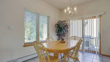 Hus (3 Bedrooms) | Interiör