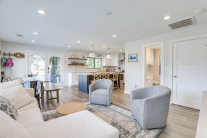 Casa (2 Bedrooms) | Interior