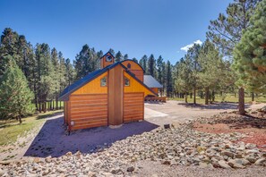 Exterior - Angel Fire Cabin Rental w/ Private Hot Tub & Deck! (Angel Fire)