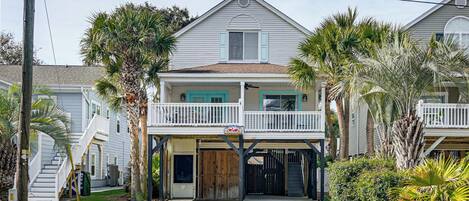 Fachada de la propiedad