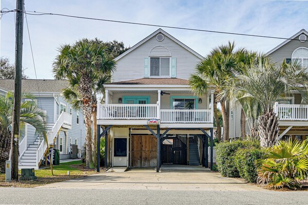 Walk To Ocean: Surfside Beach Gem W/ Private Pool - South Carolina