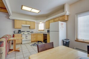 House (1 Bedroom) | Interior