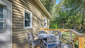 Unclassified image, 3 of 28, button - New Bern Vacation Rental: Close to Neuse River! (New Bern)