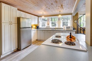 Apartment (1 Bedroom) | Interior