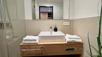 Chambre | Salle de bain | Serviettes fournies