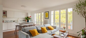 Chambre Privée Parisienne - Confortable et Proche du Métro