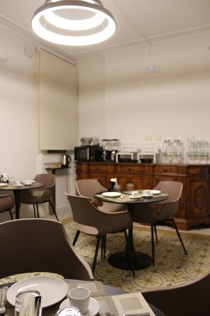 Colazione preparata su ordinazione inclusa, servita tutte le mattine 