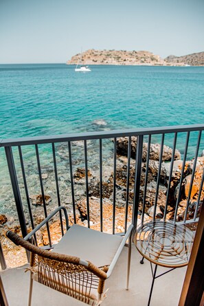 Terrace/patio - Petra Elounda Suites - Adults Only (Agios Nikolaos)
