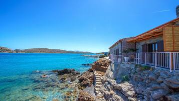 Alia Suite with Sea View | Balcony view