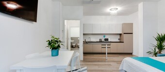 Elegance Suite Apartments - Siroli Collection