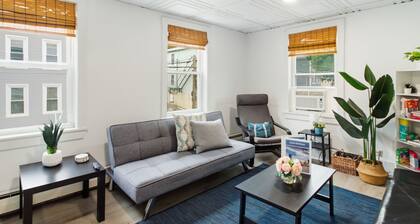 Bright 2BR by Boston Waterfront
