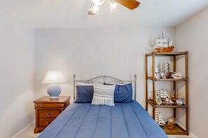 2 habitaciones, tabla de planchar con plancha y acceso a internet