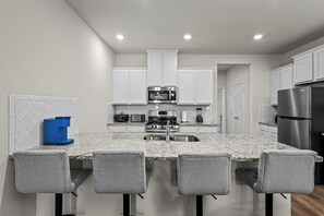 Fridge, microwave, oven, stovetop - Single-Level 3BR for Crews | Yard & Garage (Krugerville)