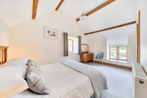 5 bedrooms, individually decorated, individually furnished, free WiFi - The Barn (Corwen)