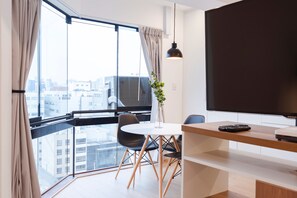 Comfort Apartment | 1 bedroom, individually decorated, individually furnished, desk