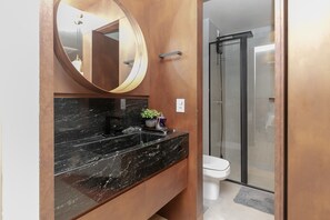 Apartment | Bathroom