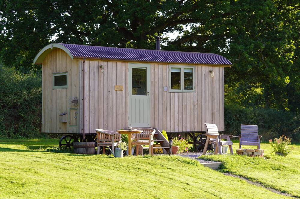 Maple - Little Ash Luxury Shepherd's Hut
