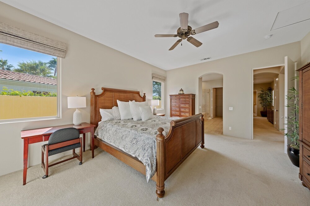 PGA West 80 3 BD/3 BA, 2205 sq. ft. with Private Pool! La Quinta