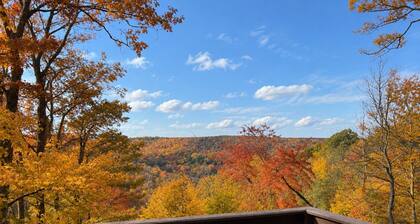 Pet Friendly with Forest View, Wood Fireplace