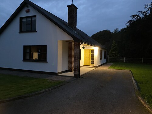 Captivating 3-bed House in Monaghan