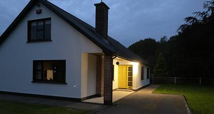 Captivating 3-bed House in Monaghan
