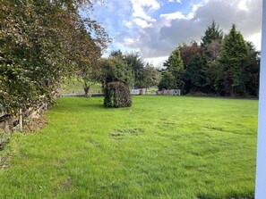 House, Multiple Beds | Property grounds - Captivating 3-bed House in Monaghan (Monaghan)