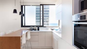 Apartment | Private kitchen | Electric kettle