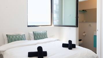 Apartment | 3 bedrooms, blackout drapes, iron/ironing board, free WiFi