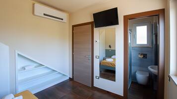 2 Schlafzimmer, Bügeleisen/Bügelbrett, WLAN, Bettwäsche