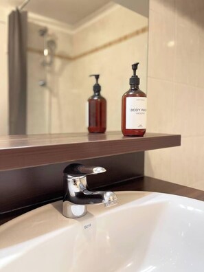 Hair dryer - TKD Apartment - Disneyland Paris (Montévrain)