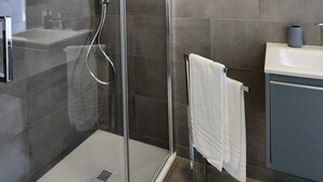 Deluxe-Doppelzimmer | Badezimmer