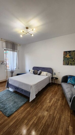 Deluxe Double Room | In-room safe, soundproofing, free WiFi - COMFORT ACCOMMODATION RESIDENCE (Bergamo)