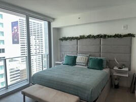 尊贵开间 | 熨斗/熨衣板、免费 WiFi