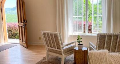 Elegant Italian Villa Smoky Mt