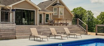 Moments Happen Here: 10 acres