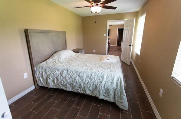 9 chambres, Wi-Fi, literie fournie