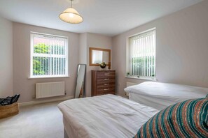 Apartamento | 2 dormitorios, escritorio, tabla de planchar con plancha y wifi gratis