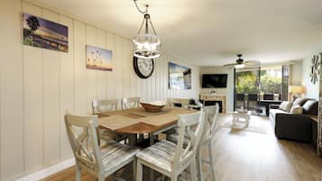 Condo, 1 Katil Ratu (Queen) dengan Katil Sofa, Pool Access, Garden View (G122 ) | Tempat makan