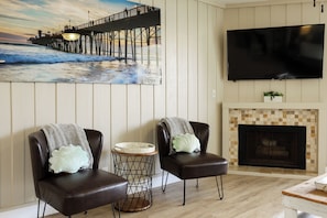 Condo, 1 Queen Bed with Sofa bed, Pool Access, Garden View (G122 ) | Interior