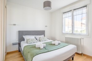 4 makuuhuonetta, ilmainen Wi-Fi, vuodevaatteet