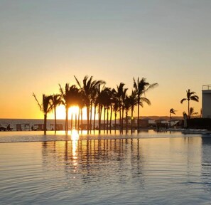 3 outdoor pools