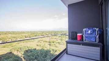 Deluxe Apartment | Terrace/patio
